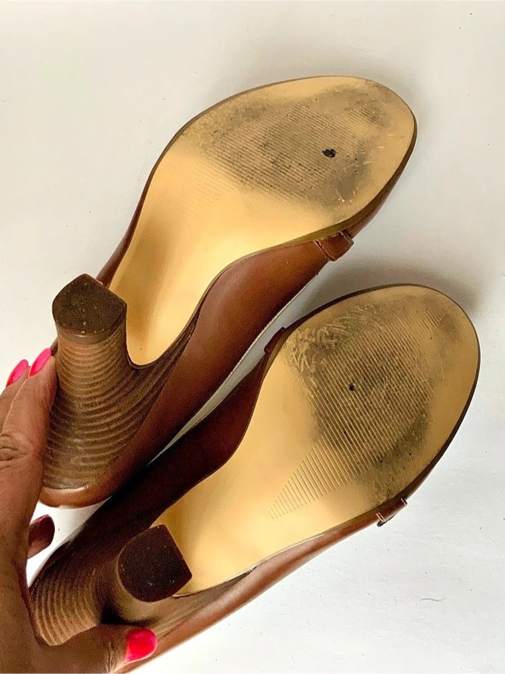 Expression Cognac Buckle Pumps US 9 - Picture 9 of 10